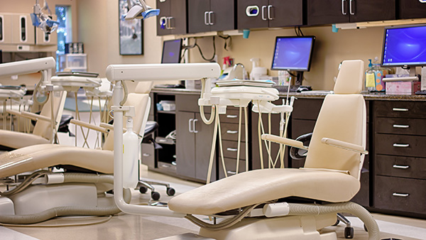 Exam area for pediatric dentist Dr. Bradley Harris in Conroe, TX